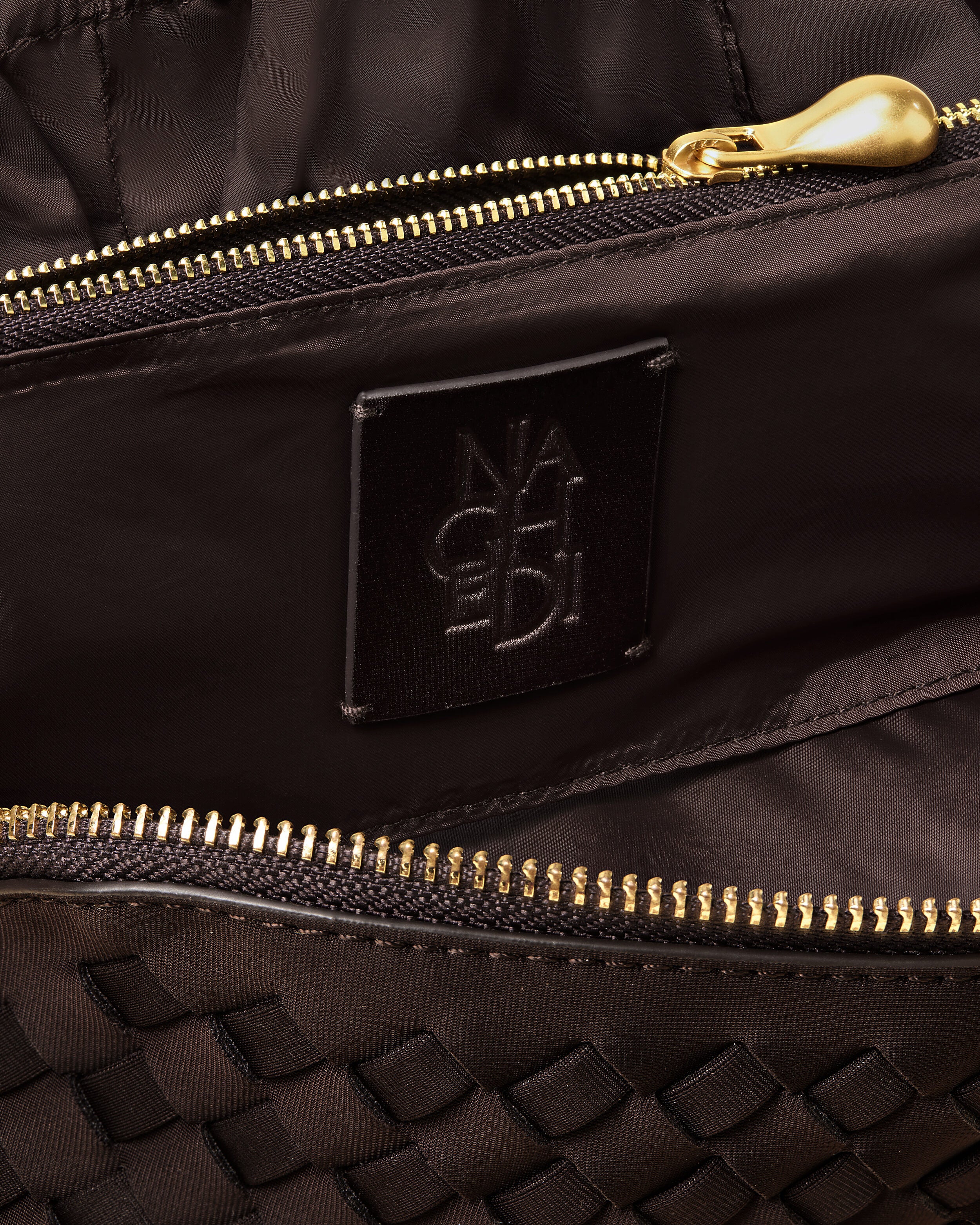 Caravan Medium Cosmetic Case | Chocolate - Image 3