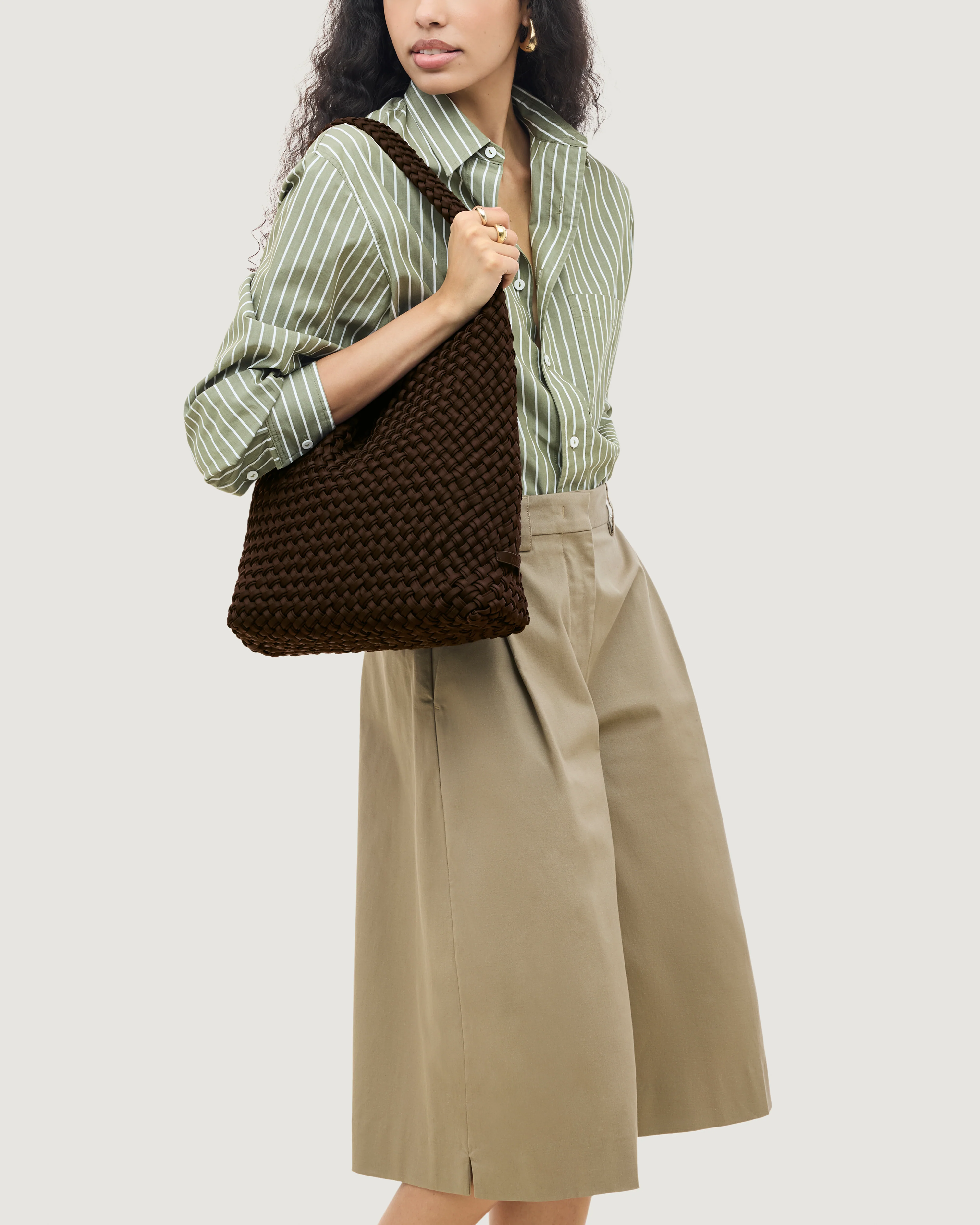 Nomad Medium Hobo Double Weave | Chocolate - Image 5