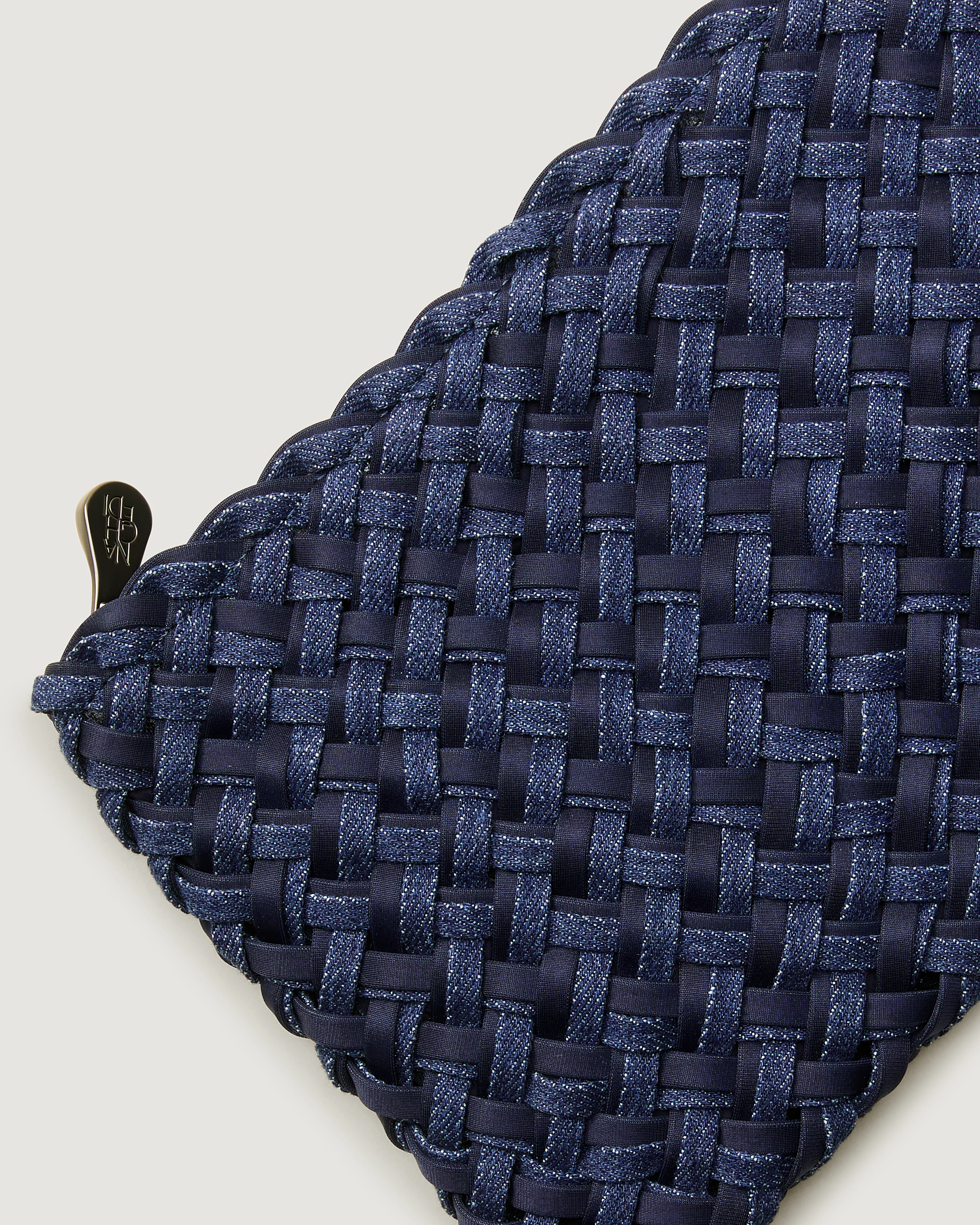 Nomad Medium Hobo Double Weave Denim | Indigo - Image 3