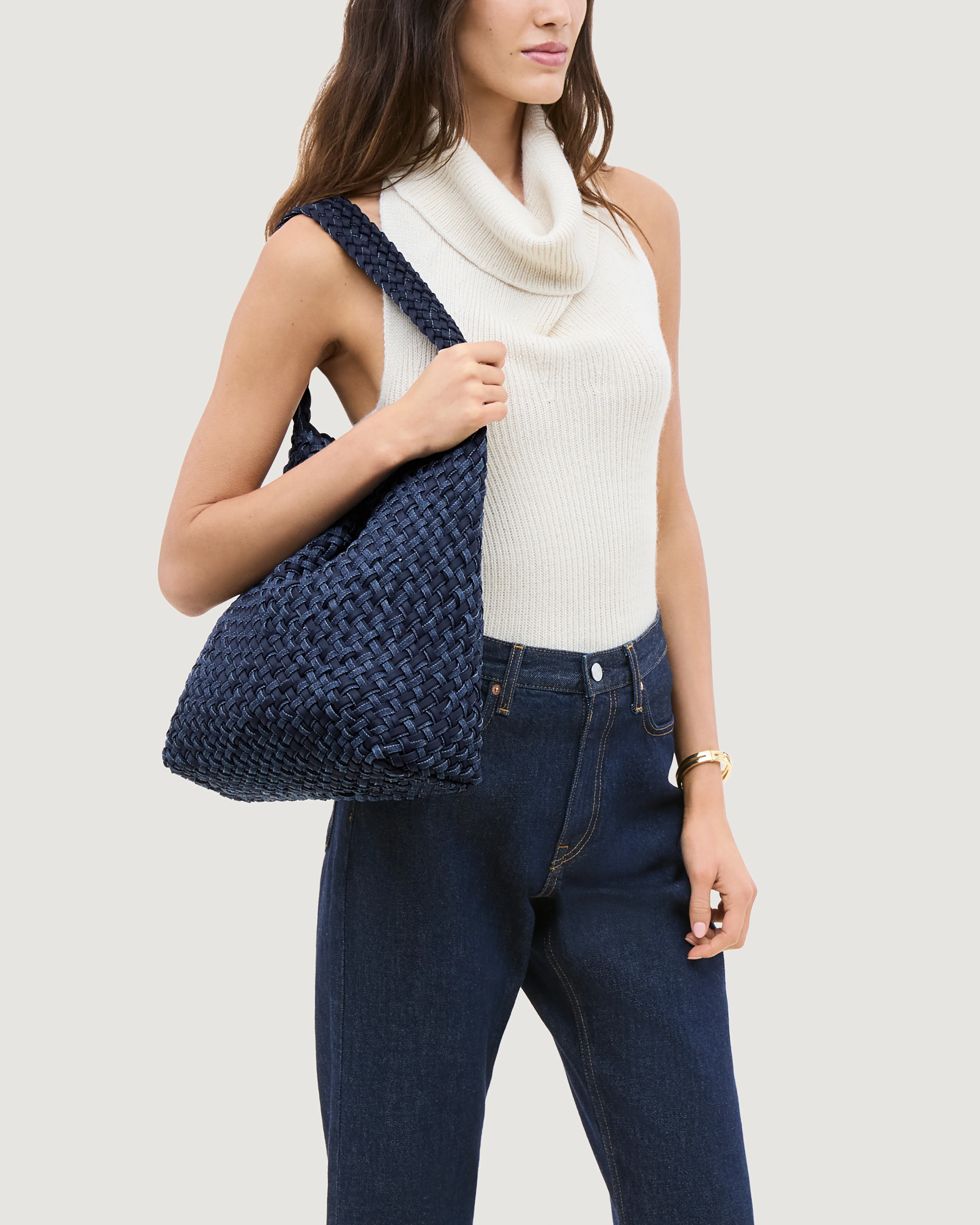 Nomad Medium Hobo Double Weave Denim | Indigo - Image 5