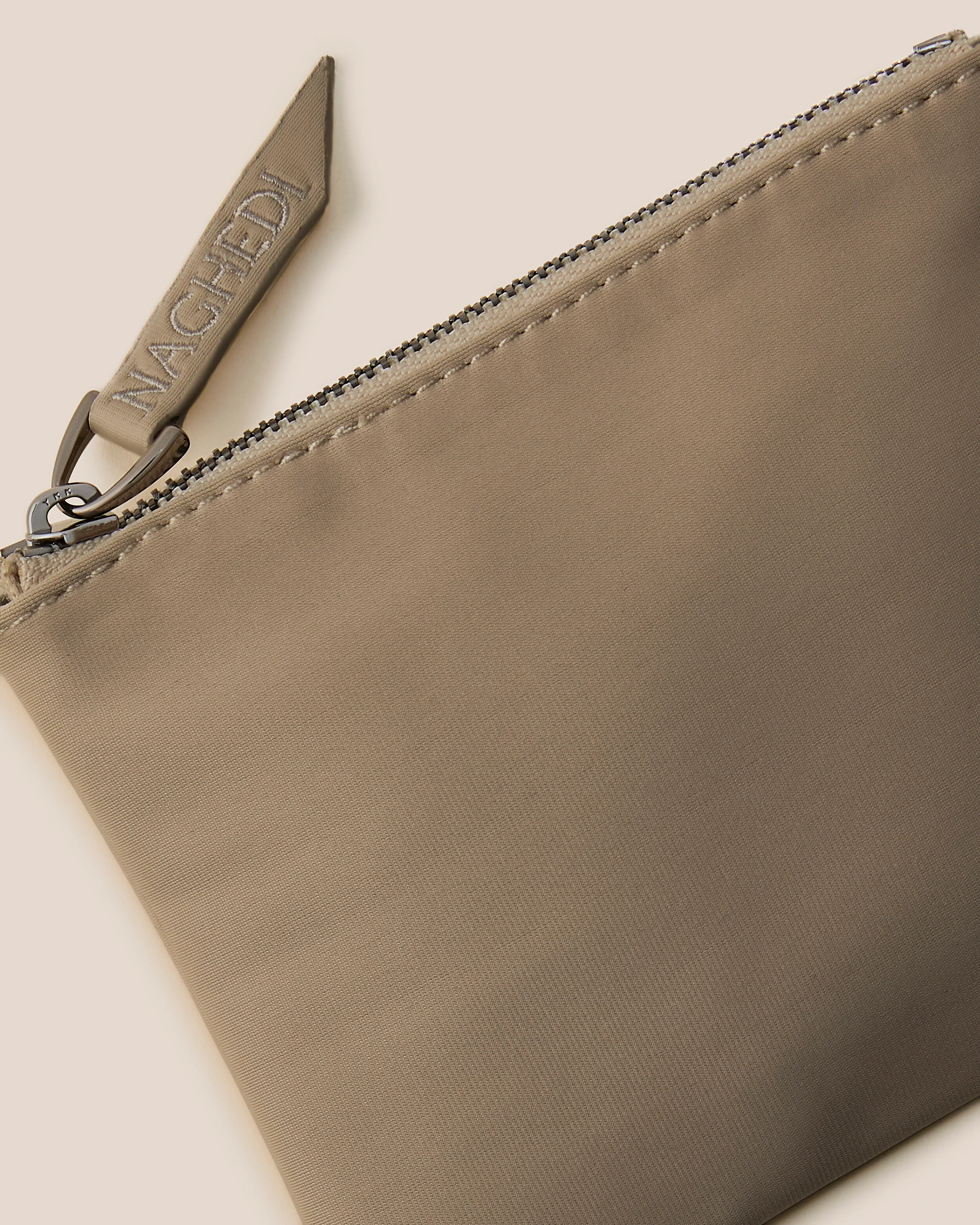 Nomad Small Hobo | Cashmere - Image 3