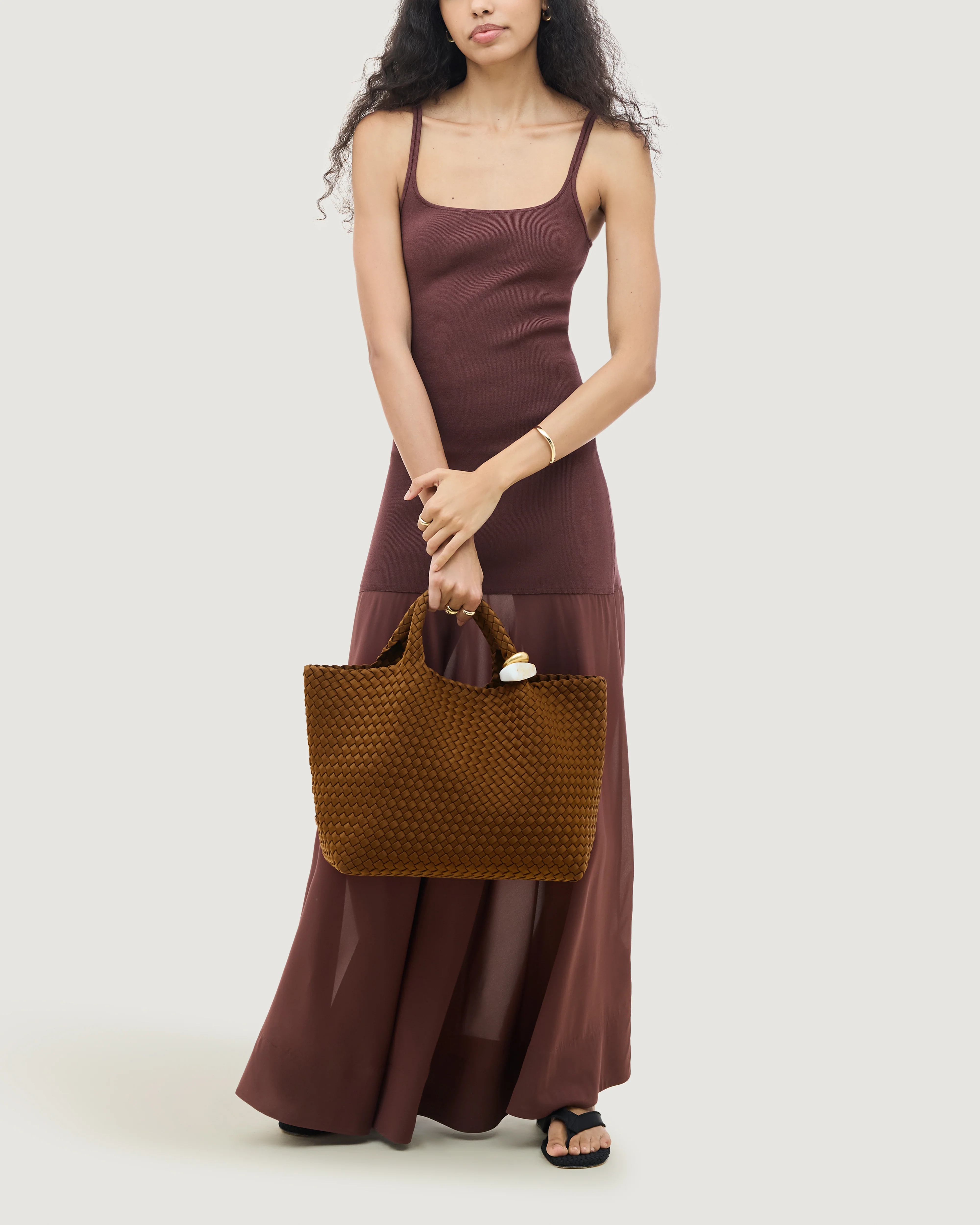 St. Barths Medium Tote Beads | Teak - Image 6