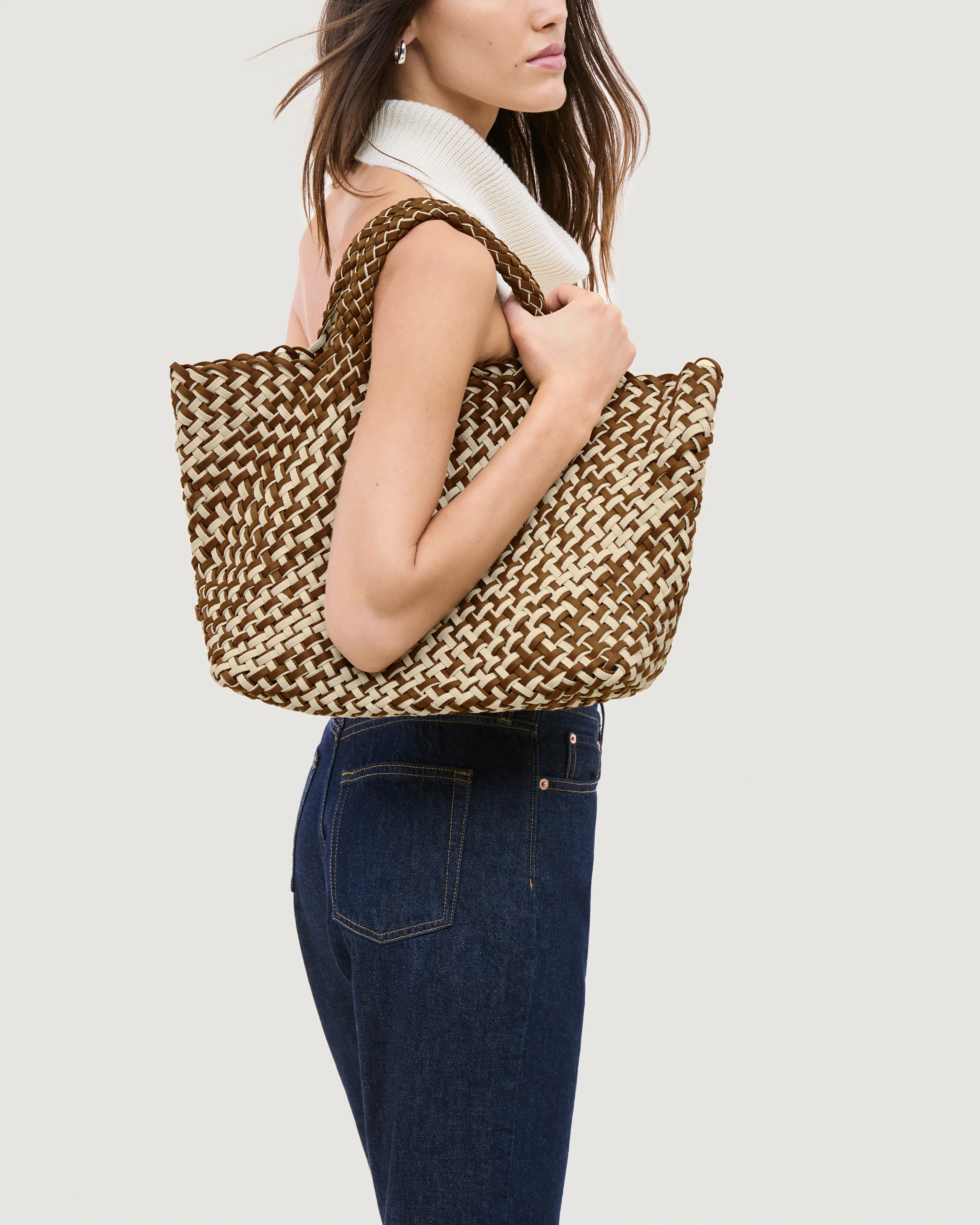 St. Barths Medium Tote Double Weave | Carmel - Image 5
