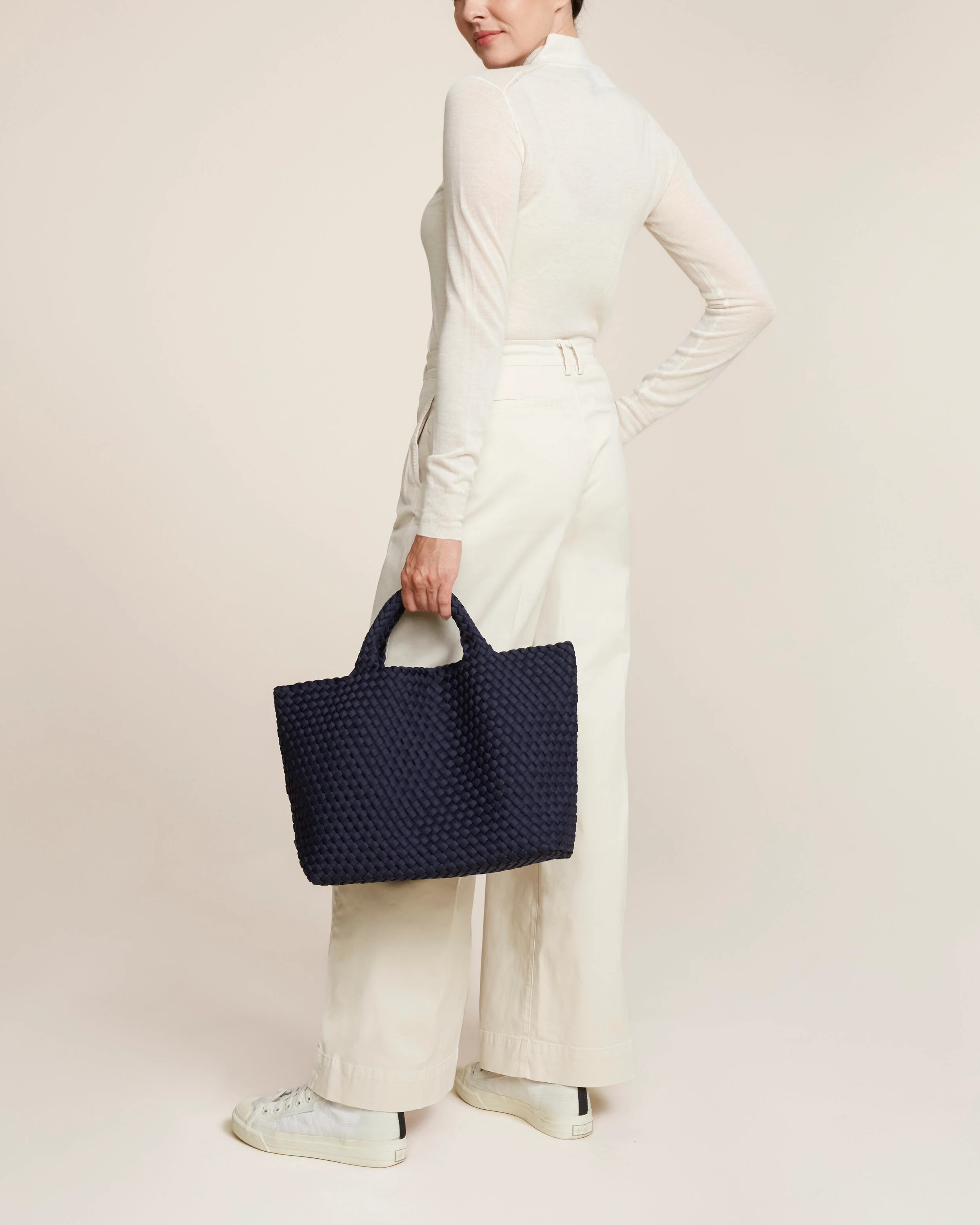 St. Barths Medium Tote | Ink Blue - Image 6