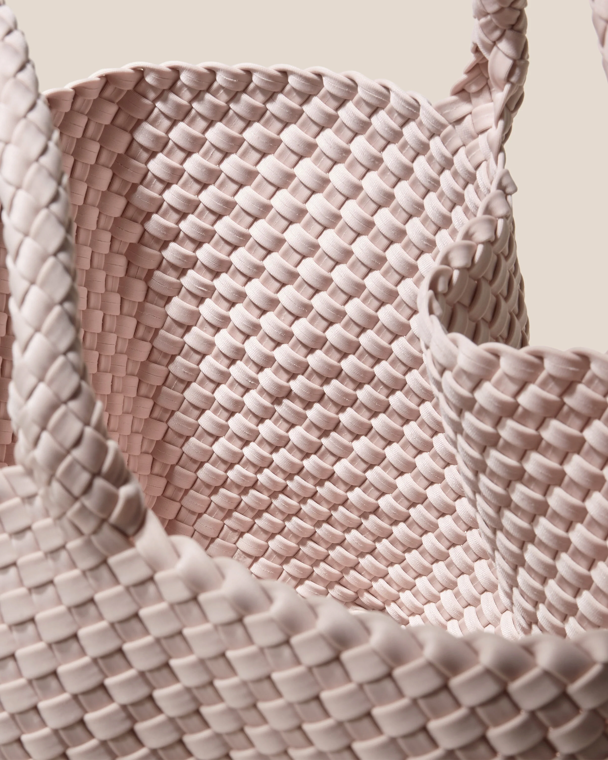 St. Barths Medium Tote | Shell Pink - Image 2